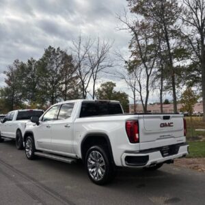 GMC Sierra 1500 Denali (White)