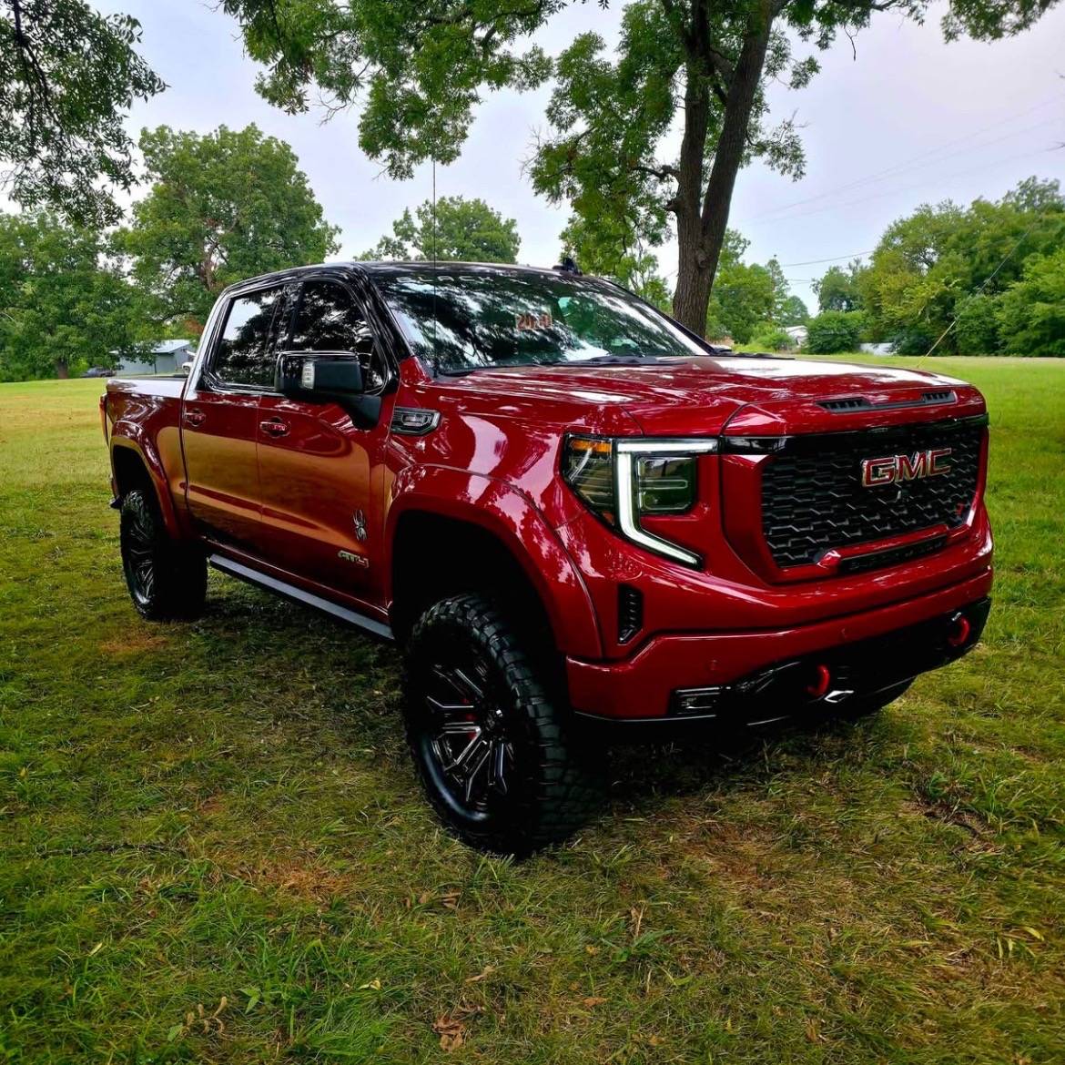 GMC Sierra 1500 "Black Widow Edition"
